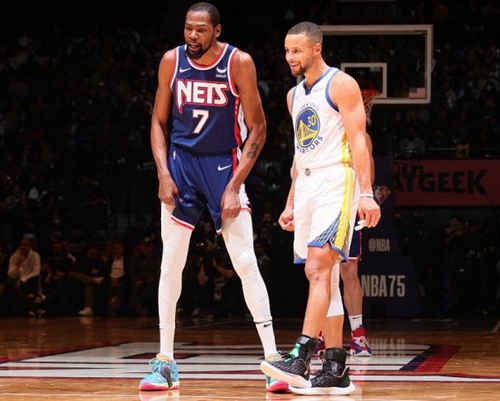 范佩西的足 范佩西的足