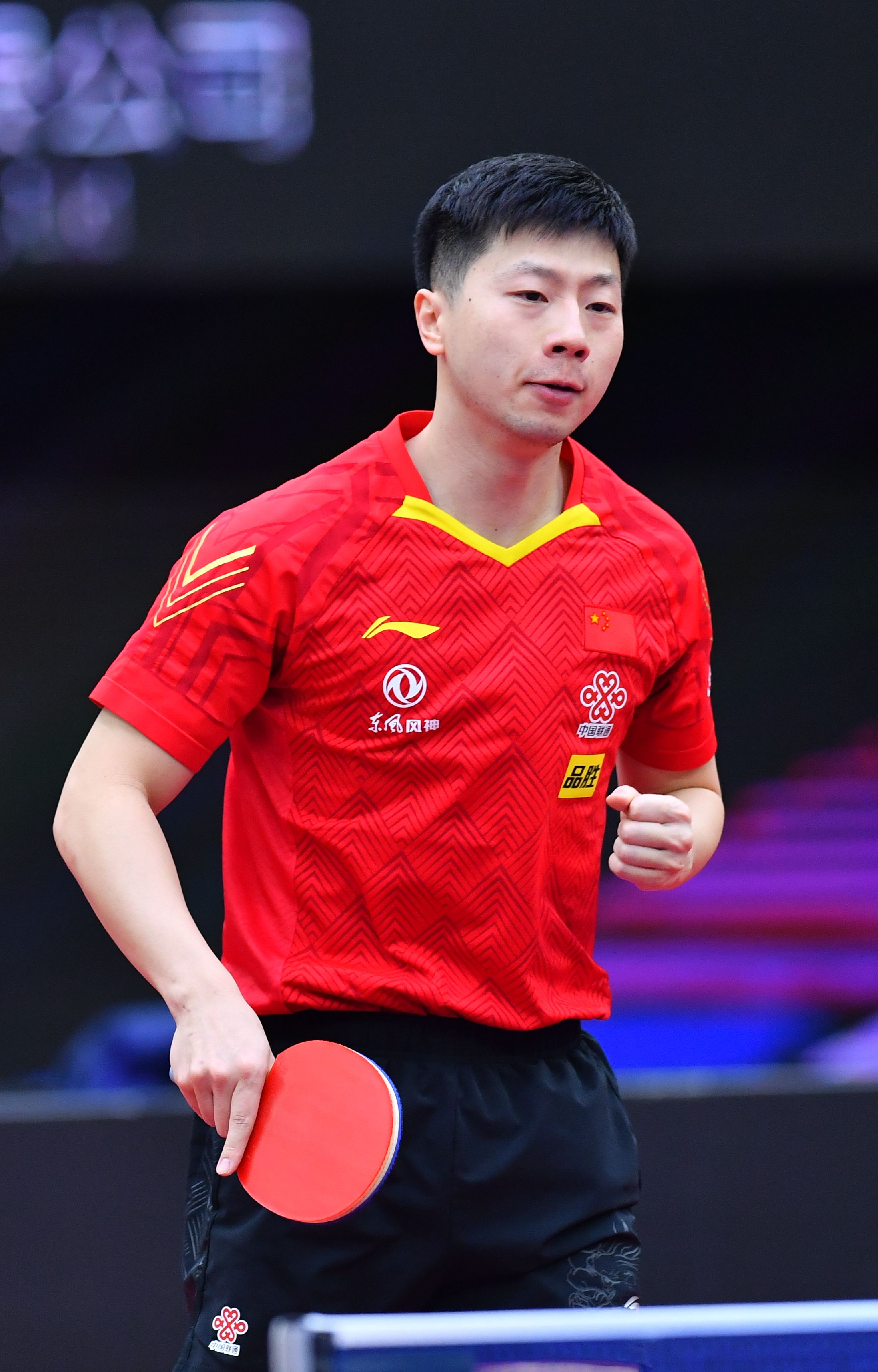 体育张庆鹏：“缝补”球队 奉献自己